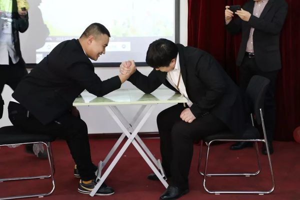 乾港集團 乾港集團