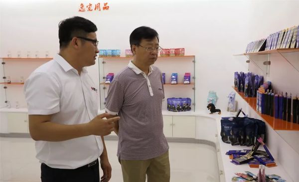 海港區政府領導蒞臨乾港 海港區政府領導蒞臨乾港